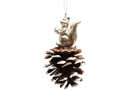 Pendant squirrel on pine cone - (CH-1567A)