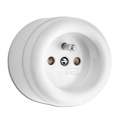 Duroplast Surface-mounted power socket with pin earthing