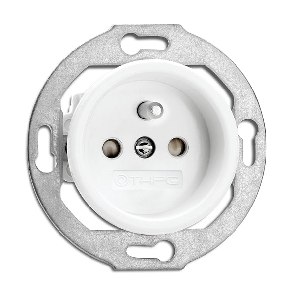 Porcelain socket with pin earthing 